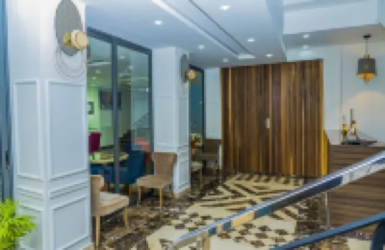 Bachou Gallery Suites