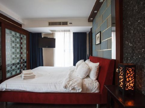 2บี - อพาร์ตเมนต์ใจกลางเมืองแบบ 2 ห้องนอนและ 2 ห้องน้ำ พร้อมสระว่ายน้ำส่วนกลาง