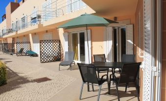 CG 11A - Pool - Cabanas Gardens