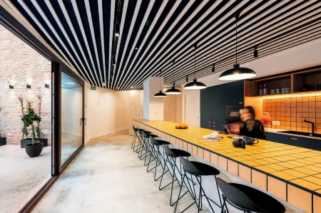 Colo Colo Hostel Valencia