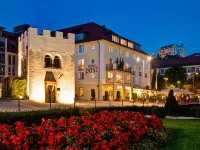 Hotel Post Alpine Cityflair Hotels in Brunico