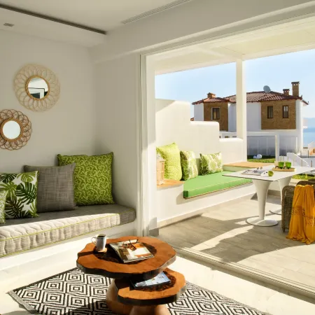 Villa d'Oro - Luxury Villas & Suites