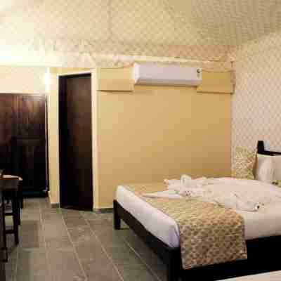 La Casa Club & Resort Rooms