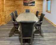 Nature Lovers Dream! Steps from Fishing Plus 140 Acres of Hiking! 4 Bedroom Home by Redawning Hotels in Tellico Plains