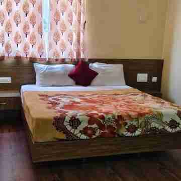 hotel white palace Rooms