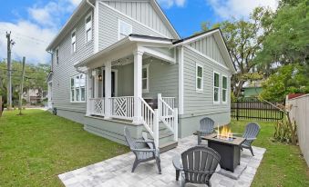 Steps to Ice Plant Downtown Fire Pit Parking