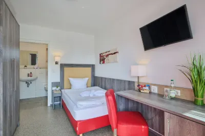 Sunny Hotel Regenstauf Hotels in Nittenau