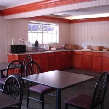 Stratford House Inn and Suites Temple