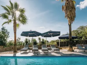 Popular Premium Hotels in Windhoek