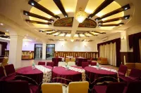 Hotel Drona Palace Hotels in Udham Singh Nagar