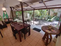 Colibri Apartments - Private Kitchen & Bathroom - 4 Min Walk to the Beach!