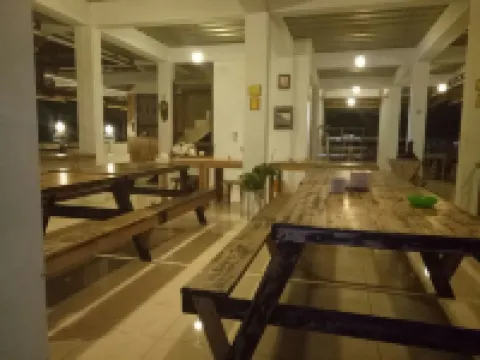 Bajo Sunset Hostel