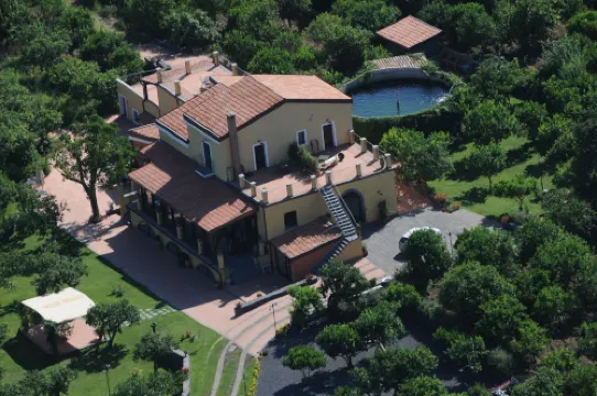 Feudogrande Bio Relais Hotel Hotels in Fiumefreddo Sicilia