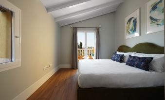 Numa Seville Prestigio