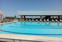 Duplex in Siwar,2 Minutes from Hotel le Royal,1 Bedroom, Pool,Generator Included Hotels in Zouq Mosbeh