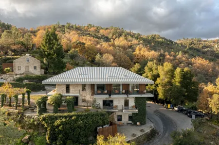 TheVagar Отели в г. Меймоа