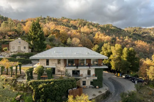 TheVagar Hotels in Belmonte