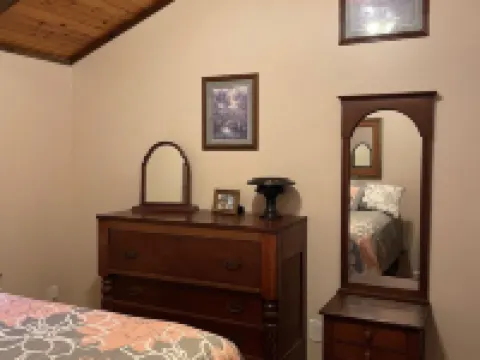 Sweet Serenity in Bemus Point Hotele w: Ellery