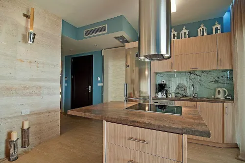 Christie's Luxury Suites by Dandy Hospitality - Ocean View