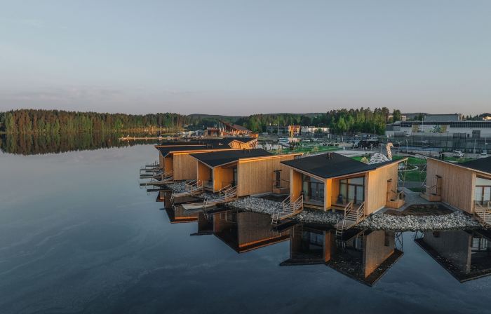 Bella Lake Resort