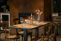 HolaCamp Sitges Garrofer Hotel a Sitges