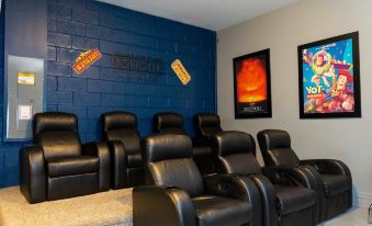 Marvelous 7 Bd w/ Pool Close to Disney @ Solterra 6086