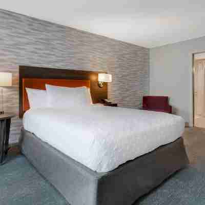 Home2 Suites by Hilton Garden Grove Anaheim Rooms