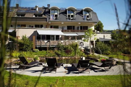 NaturPurHotel Maarblick Отели в г. Вайерсбах