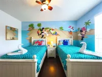 Beautiful villa, 7 bedroom, 6 bath home with private pool and game room.
