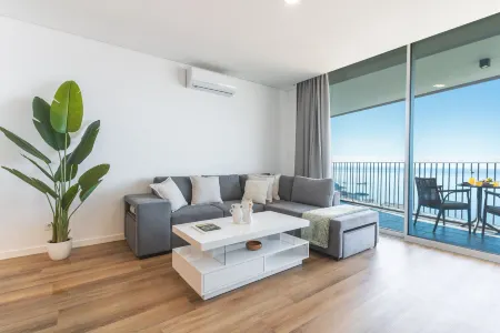 Atlantic View Apartment by Atlantic Holiday