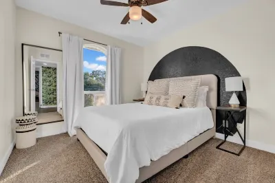 The Pink Flamingo Hotel a Deer Valley