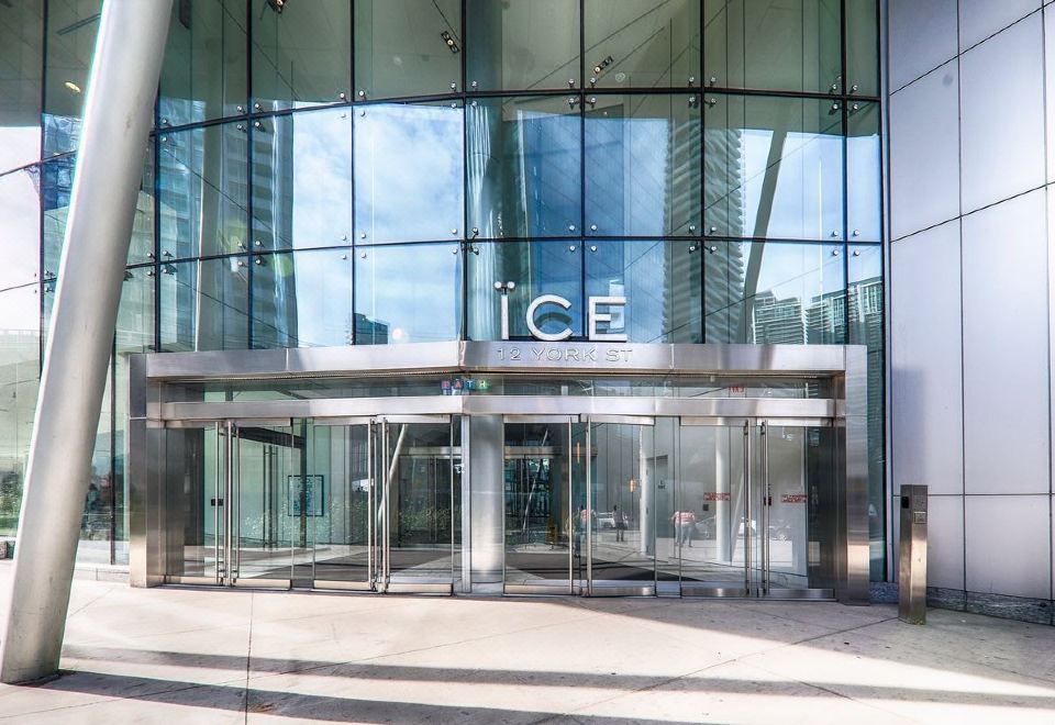 유니언역 근처 호텔