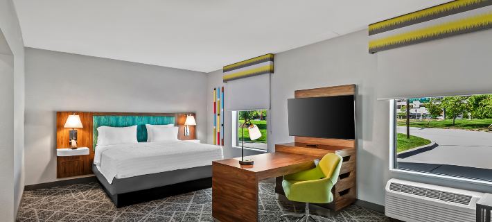 Hampton Inn Omaha/West Dodge Road (Old Mill) Hotels in Omaha