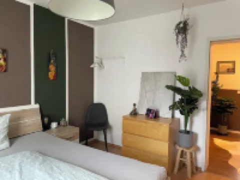 innenstadtnahe Ferienwohnung mit Tiefgarage und Balkon