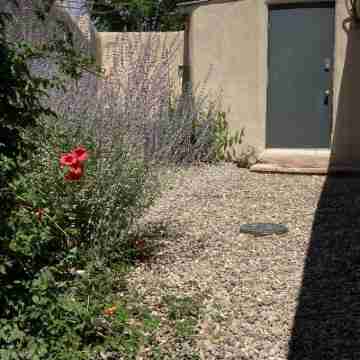 2 Bed Casita with A/C Fast WiFi, Private Garden and Prkg/2Cars. Hotel Exterior