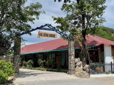 An Bình Home Hotel in zona Mac Cuu Family Tombs
