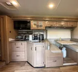 Private Cozy  RV Very central walking to shopping store/near FIU Pet Friendly . Hotels in Tamiami