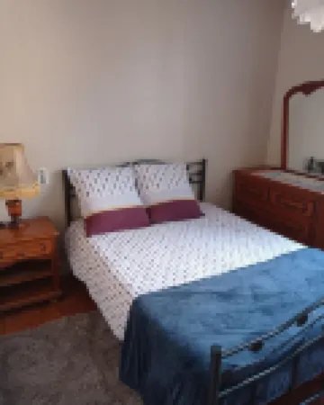 Maison Dans une Villa Charmant