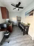 Cozy Suite in the Heart of Orlando near Universal Hot Tub Spa