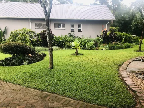 Cosy Family Home in glen Lorne