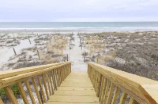 Emerald Isle Escape - New, Completely Renovated Oceanfront Duplex Hotels in Emerald Isle