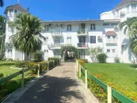 apartment by the beach sleeps 4 Hotels in 