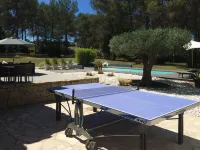 Villa with pool in the heart of the pine forest Hotels in Saint-Gely-du-Fesc