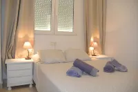 Ground floor with garden and views 400 meters from the beach