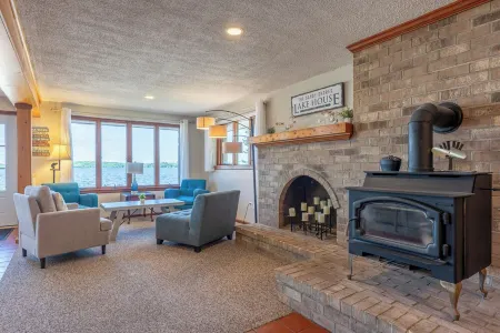 Sandy Point Resort's Incredible Family Retreat