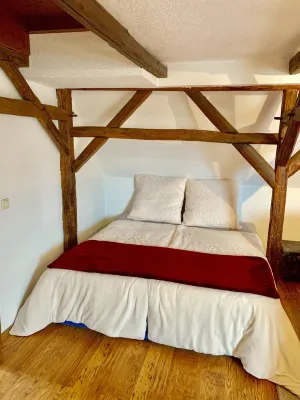Cozy vacation apartment with living room/bedroom, kitchen and bathroom Hotels near Museum Wassermuhle Hofgen