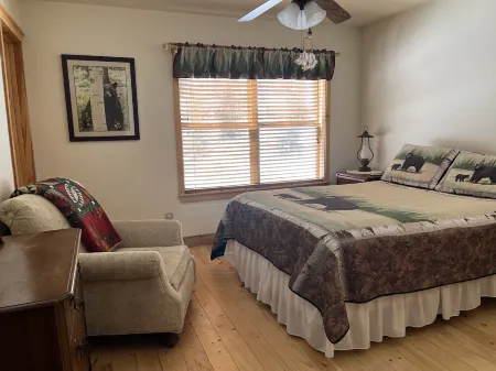 Charming Mountain Cabin