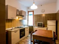 oasis of relaxation not far from the sea, parking in the inner courtyard. Hotels in Marotta
