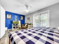 Wonderful Canal Front Condo! See Manatees Right From Your Doorstep!Cabana #10 Hotels near Public Beach Access