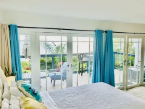 Easy location, Ocean view, Sunsets, Jeep Available, Solar, Battery Power, Wifi サウスサイドのホテル